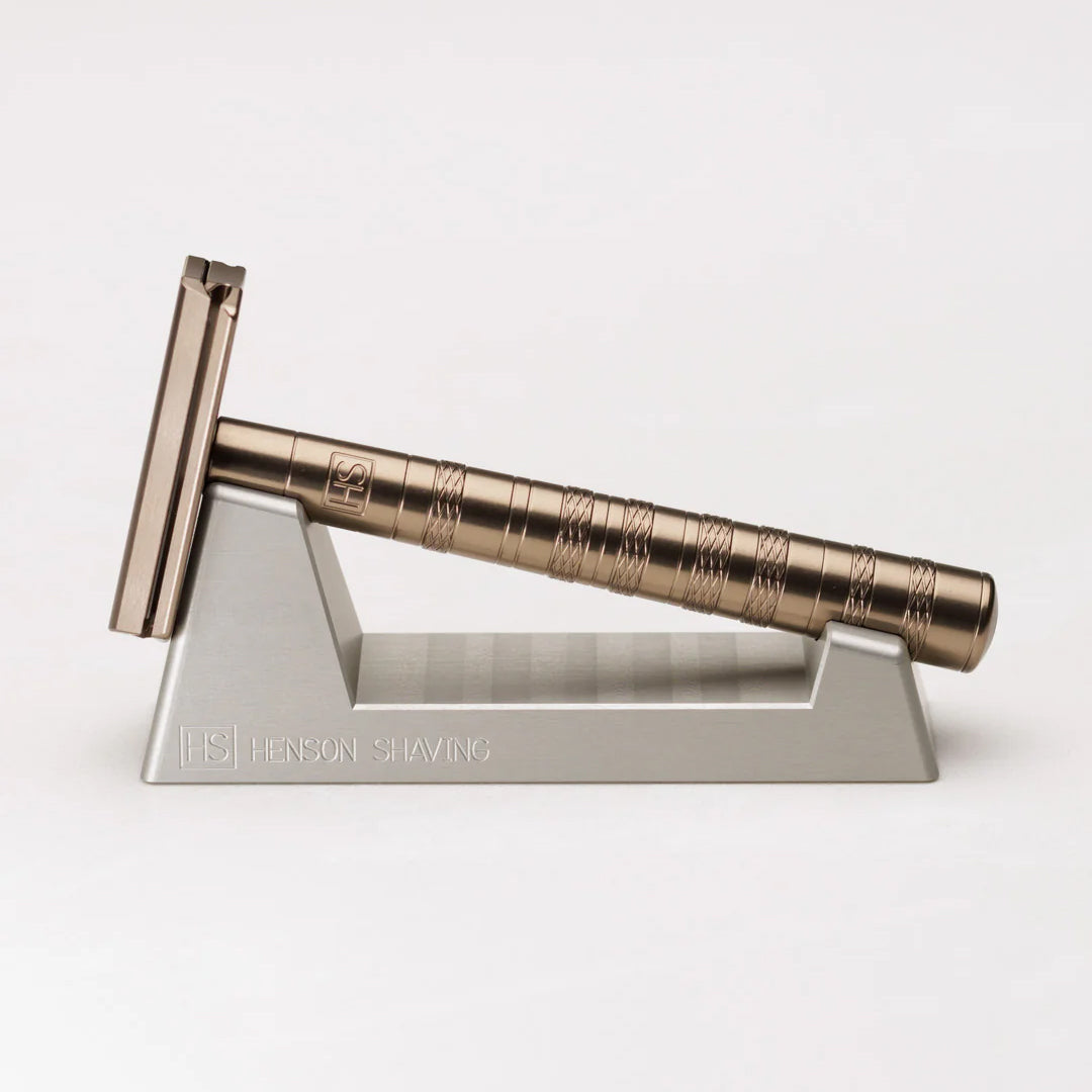 Henson Shaving Razor Stand – Precision-Engineered for the Perfect Fit