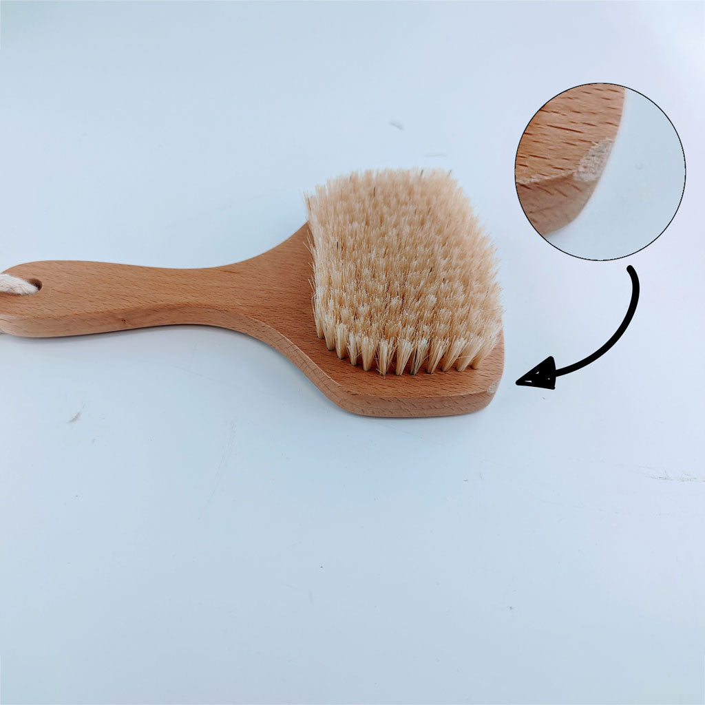 dry body brush with handle (defective)