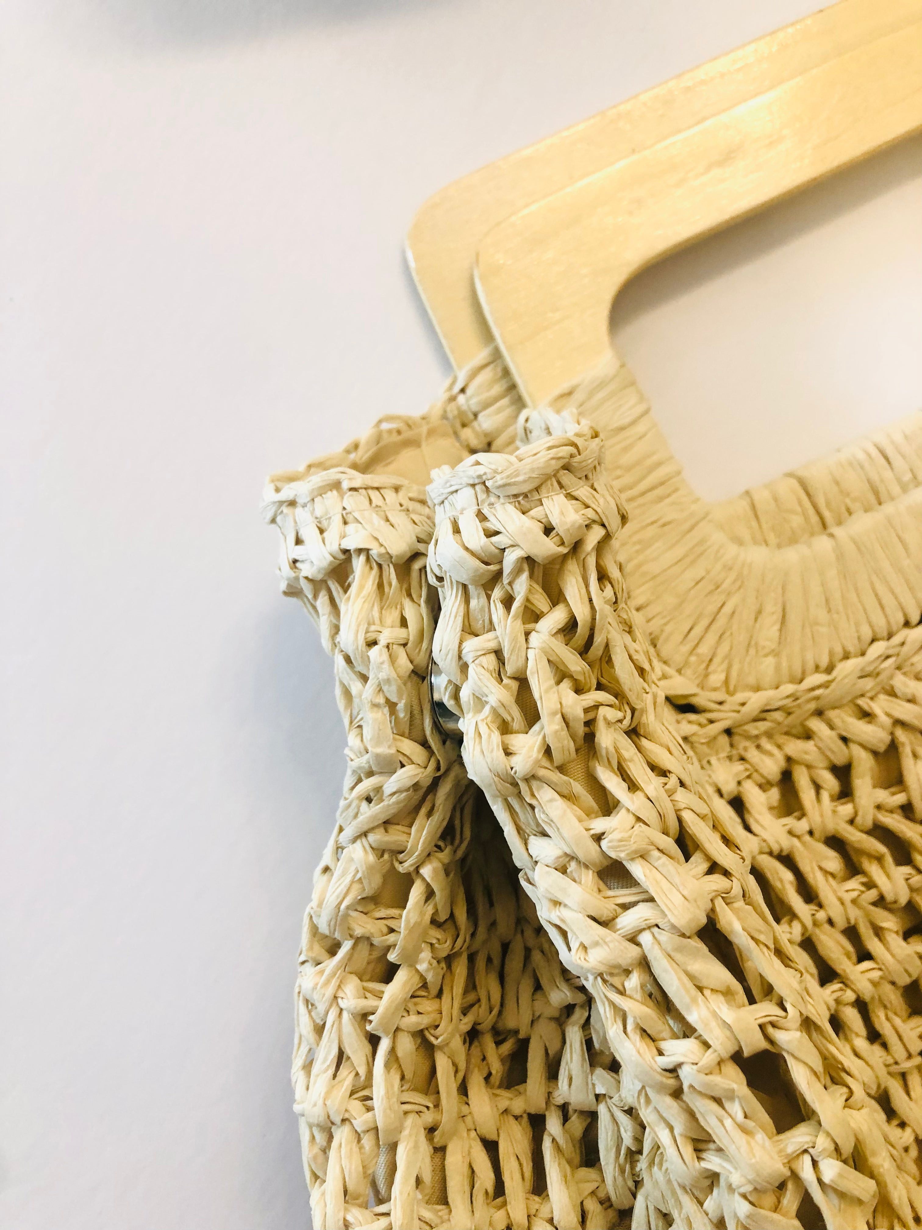 handwoven raffia paper tote with top wooden handles - o'ahu